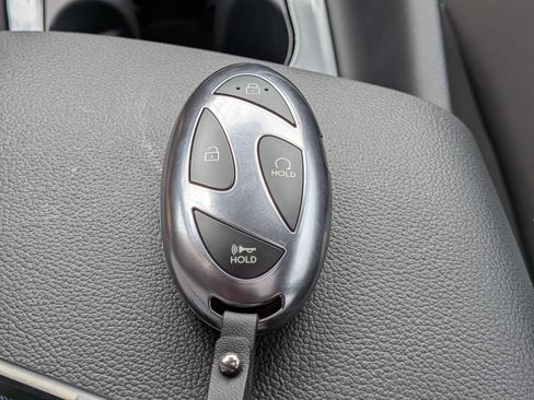 New 2026 Hyundai Elantra Limited FWD image 30