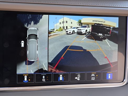 Used 2024 GMC Yukon Denali w/ Max Trailering Package RWD image 18