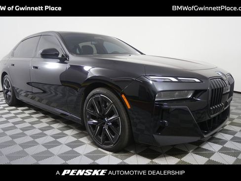 Certified 2023 BMW 760i xDrive image 1