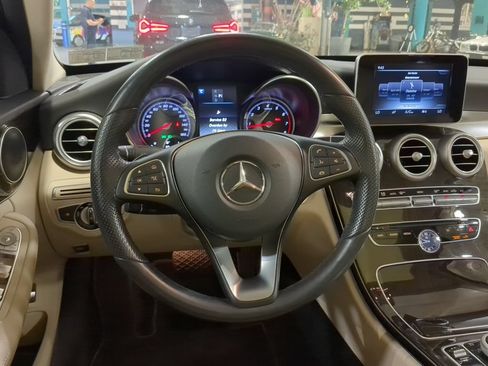 Used 2017 Mercedes-Benz C 300 4MATIC Sedan image 2
