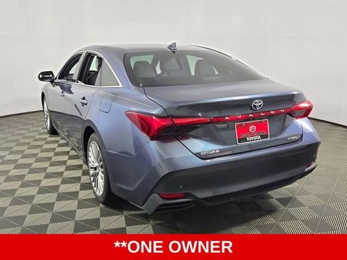 Used 2021 Toyota Avalon Limited w/ Advanced Safety Package FWD image 6