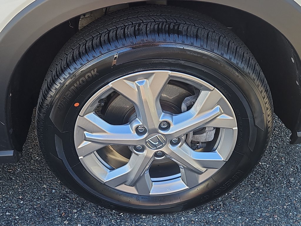 Used 2025 Honda HR-V LX image 10