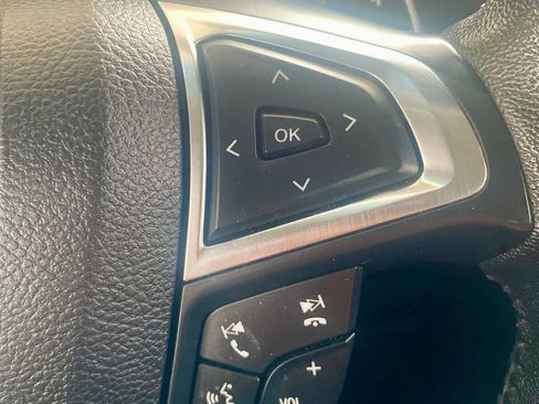 Used 2016 Ford Edge SEL w/ Utility Package FWD image 10