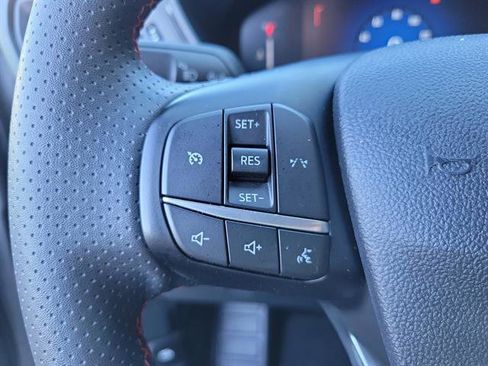 Used 2025 Ford Escape ST-Line image 20