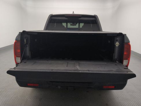 Used 2017 Honda Ridgeline RTL-E image 29