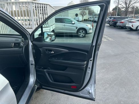 Used 2020 Honda Passport EX-L image 23