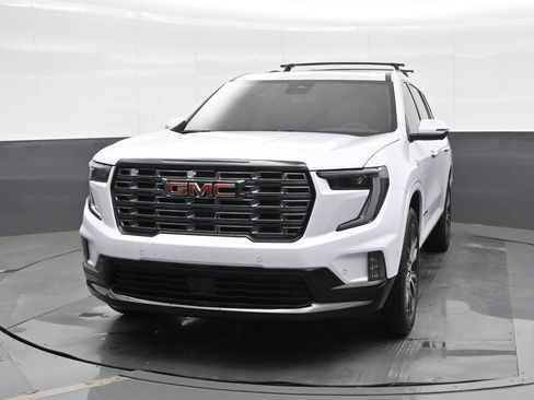 Used 2026 GMC Acadia Denali Ultimate w/ LPO, All-Weather Package AWD/4WD image 12