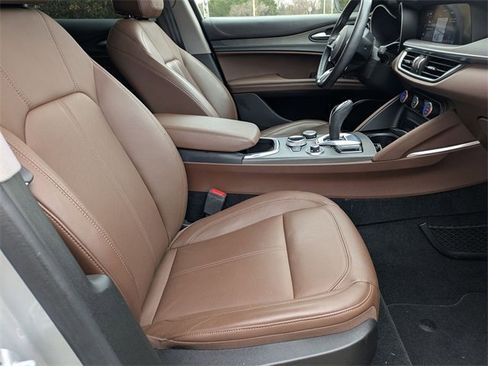 Used 2021 Alfa Romeo Stelvio Ti w/ Premium Package image 29