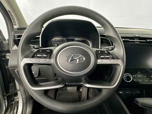 Used 2023 Hyundai Tucson SEL FWD image 11