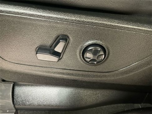 Certified 2020 RAM 1500 Big Horn image 12