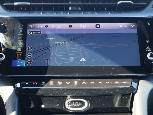 New 2026 Jeep Grand Cherokee Altitude AWD/4WD image 19