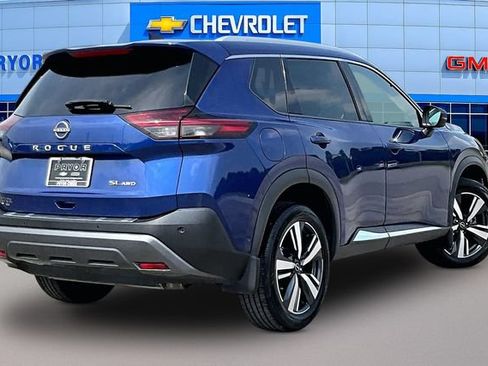 Used 2023 Nissan Rogue SL w/ SL Premium Package AWD/4WD image 5