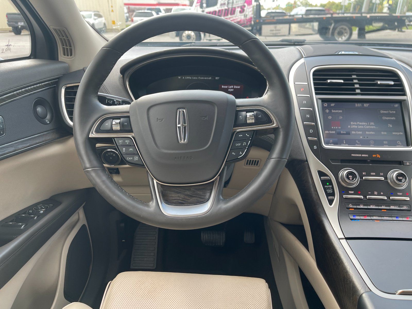 Used 2019 Lincoln Nautilus Reserve FWD image 17