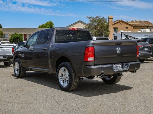 Used 2017 RAM 1500 Express w/ Express Value Package RWD image 8