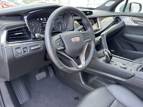 Used 2024 Cadillac XT6 Premium Luxury w/ Platinum Package image 24