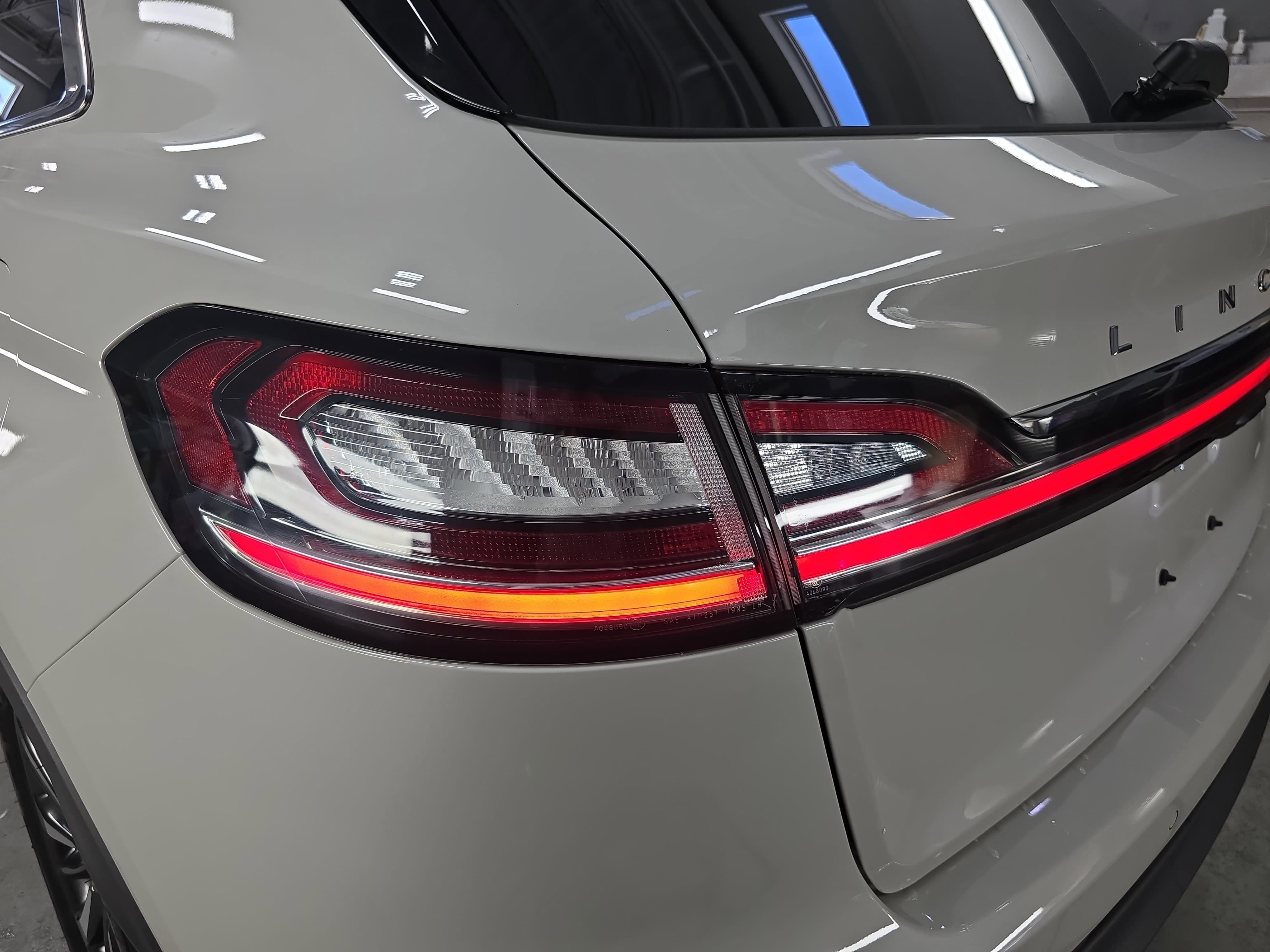 Certified 2023 Lincoln Nautilus Reserve AWD/4WD image 34