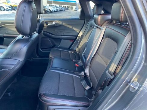 Used 2023 Ford Escape ST-Line image 17
