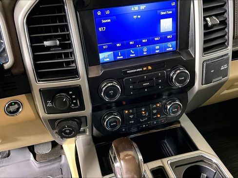 Used 2019 Ford F150 Lariat w/ Equipment Group 501A Mid image 24