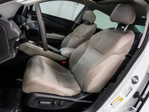 Used 2024 Honda Accord EX image 6