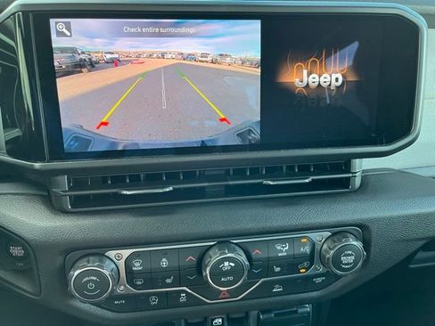 New 2026 Jeep Gladiator Willys image 28