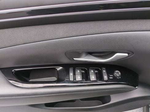 Used 2022 Hyundai Tucson Limited FWD image 14