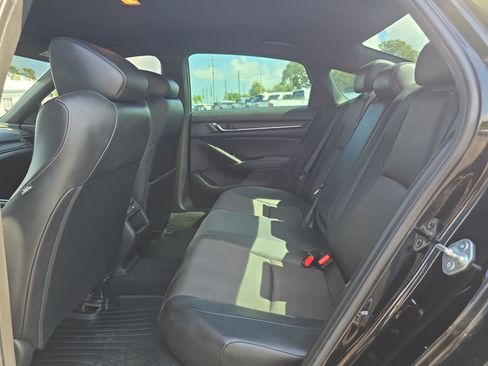 Used 2022 Honda Accord Sport image 13
