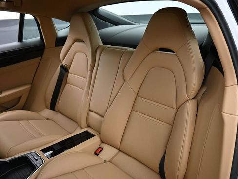 Certified 2023 Porsche Panamera 4 AWD/4WD image 23