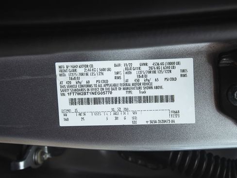 Used 2022 Ford F250 XLT w/ FX4 Off-Road Package image 32