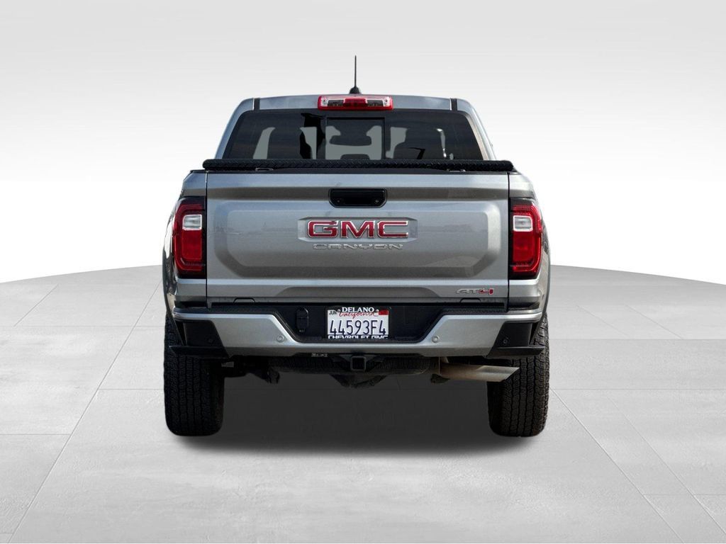 Used 2025 GMC Canyon AT4 AWD/4WD image 4