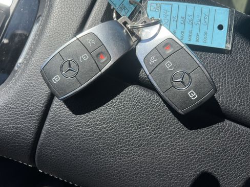 Certified 2022 Mercedes-Benz GLS 450 4MATIC image 38