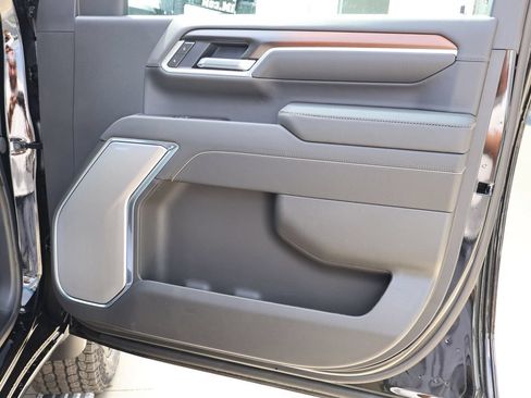 New 2026 GMC Sierra 2500 Denali w/ Denali Reserve Package AWD/4WD image 45