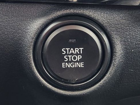 Used 2025 MAZDA MAZDA3 s image 23