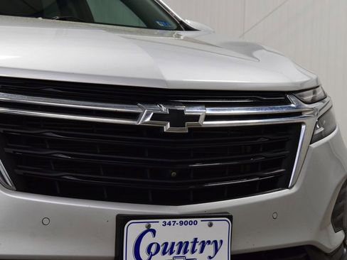 Used 2022 Chevrolet Equinox LT FWD image 11