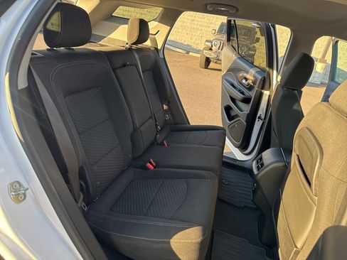 Used 2018 GMC Terrain SLE image 15