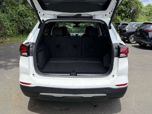 Certified 2024 Chevrolet Equinox LT AWD/4WD image 14