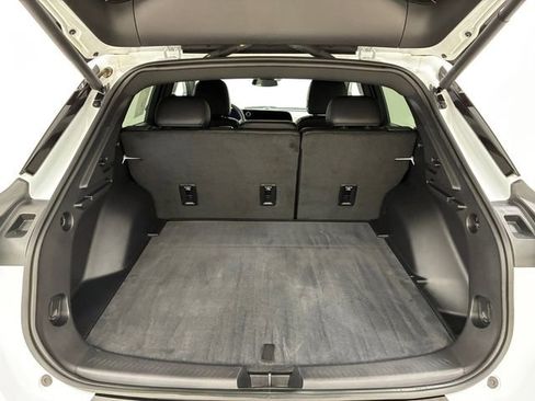 Certified 2025 Chevrolet Equinox EV LT FWD image 17