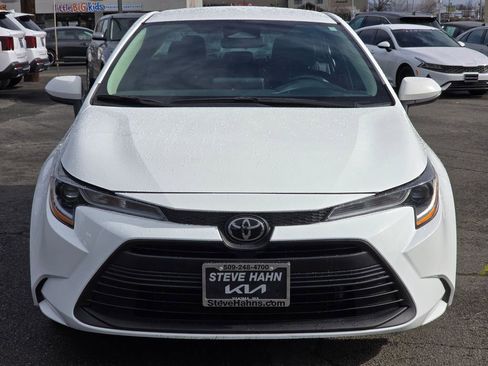 Used 2024 Toyota Corolla LE image 8