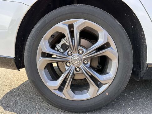 Used 2025 Honda Accord EX-L image 6