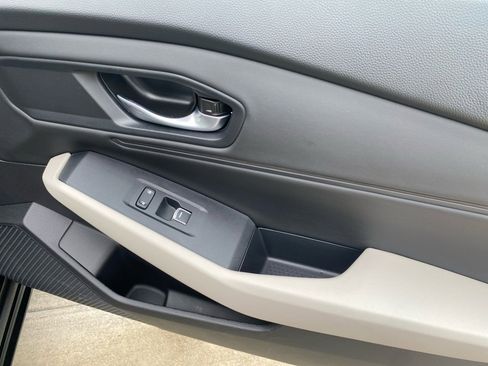 Certified 2025 Honda Accord EX-L image 34