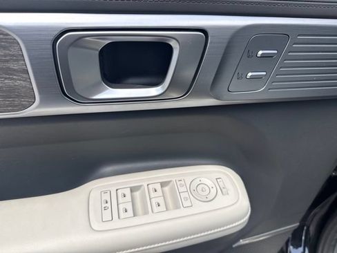Used 2024 Hyundai Santa Fe Calligraphy FWD image 11
