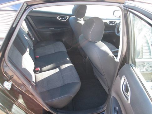 Used 2014 Nissan Sentra SV image 15