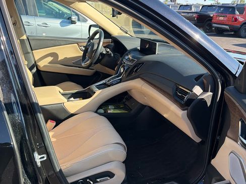 Used 2024 Acura RDX SH-AWD w/ Advance Package image 4
