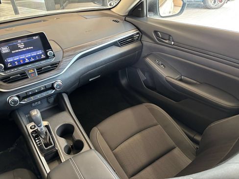 Used 2026 Nissan Altima 2.5 SV FWD image 35
