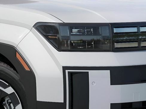 New 2026 Hyundai Santa Fe SE FWD image 9