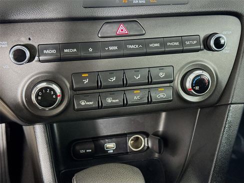 Certified 2022 Kia Sportage LX FWD image 16