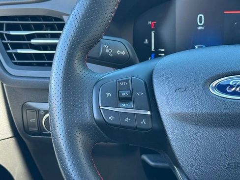 Used 2023 Ford Escape ST-Line image 17