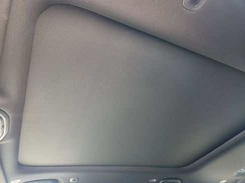 New 2026 Jeep Grand Wagoneer Limited AWD/4WD image 19
