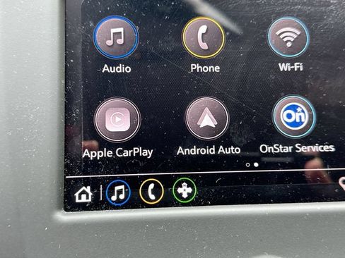 Used 2024 Chevrolet Equinox LT w/ LPO, Floor Liner Package FWD image 17