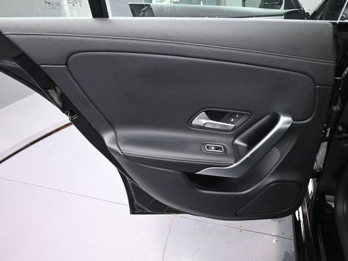 Used 2025 Mercedes-Benz CLA 250 image 18