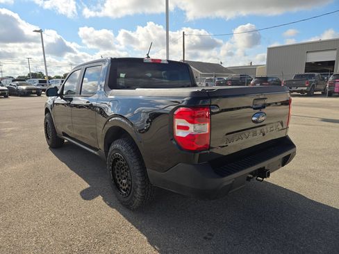 Used 2023 Ford Maverick XL FWD image 5
